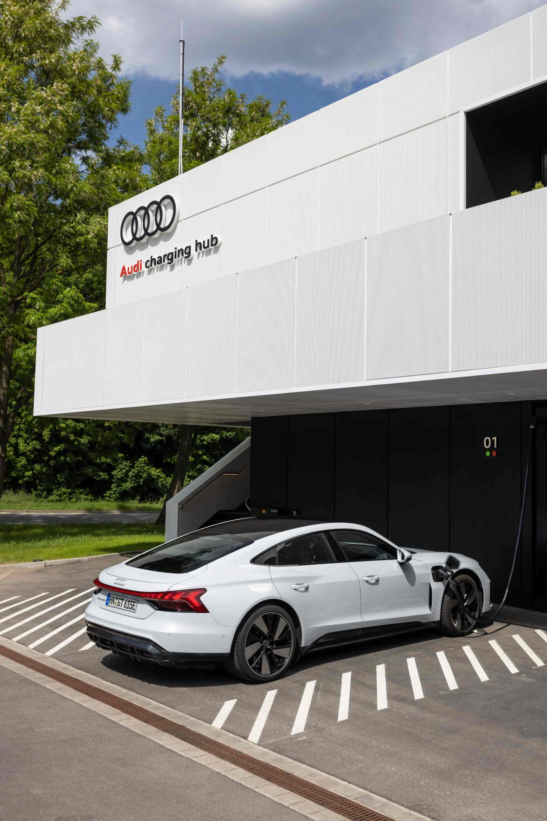 Centrum ładowania Audi w Norymberdze.